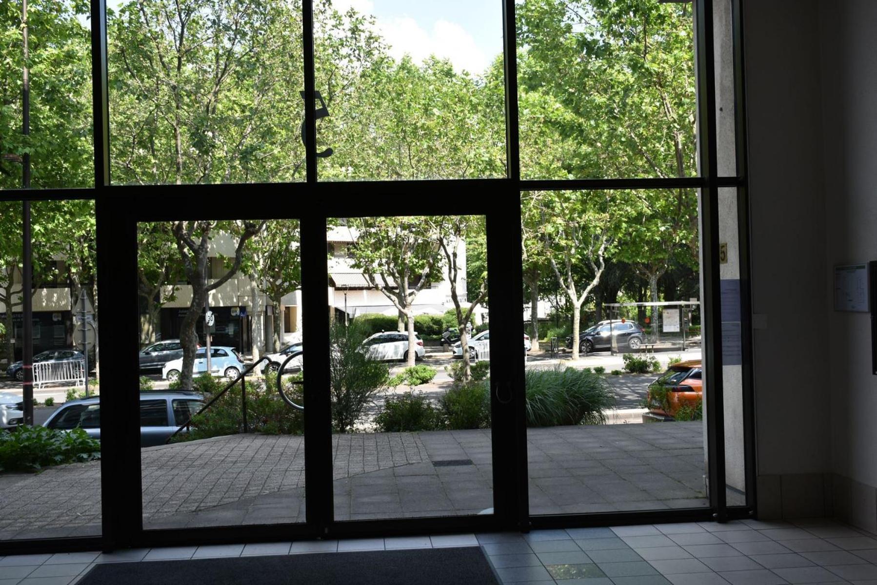 Studio "Chez Alain" Avec Garage Securise Et Clim Chamalieres Bagian luar foto